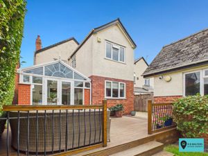 Rear- click for photo gallery